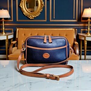 Vintage Dooney & Bourke R217 Camera Bag – Navy & British Tan